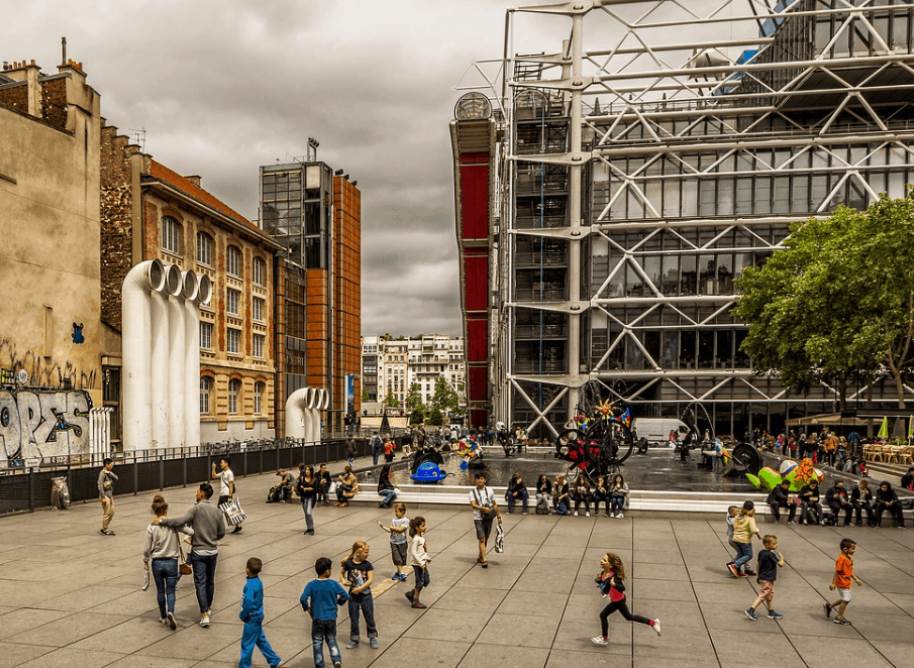 Centre Pompidou Square