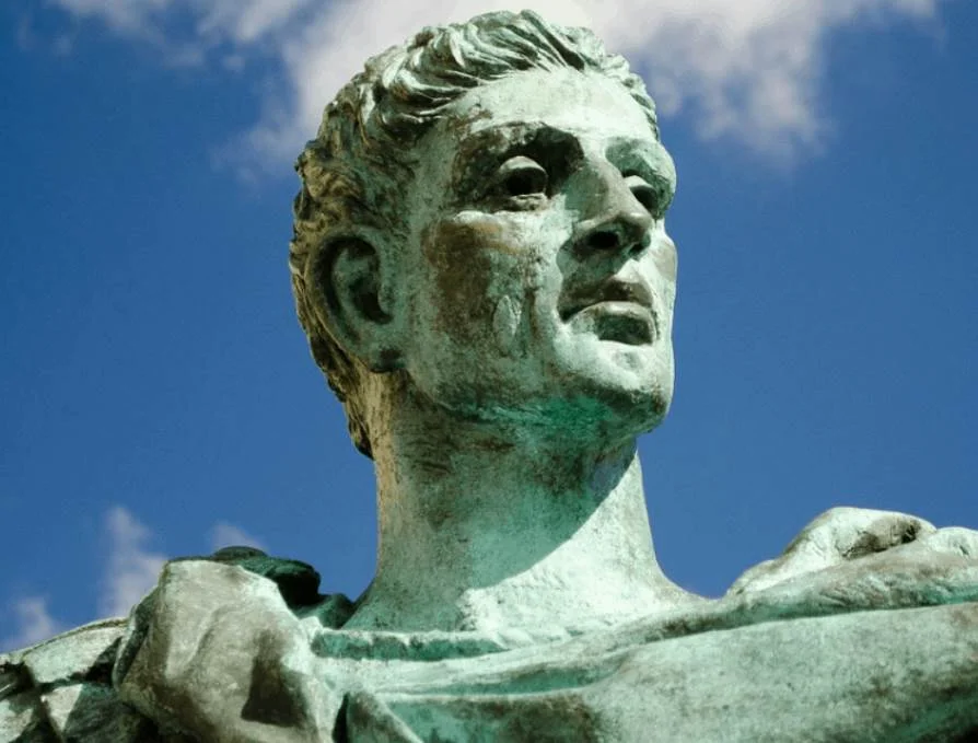 21 Great Facts About The Arch Of Constantine 1 Sculpture of Constantine the Great