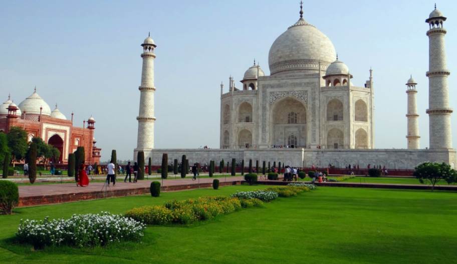 Taj Mahal garden