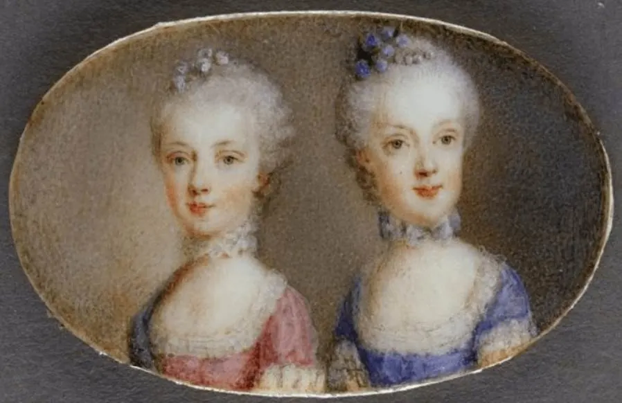 Marie Antoinette and her 3-year older sister Maria Carolina in 1764