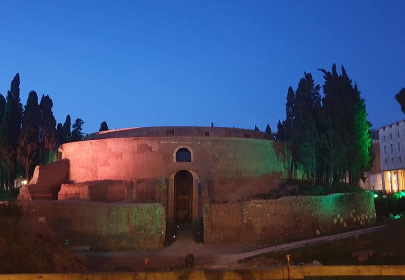 mausoleum-of-augustus-at-night