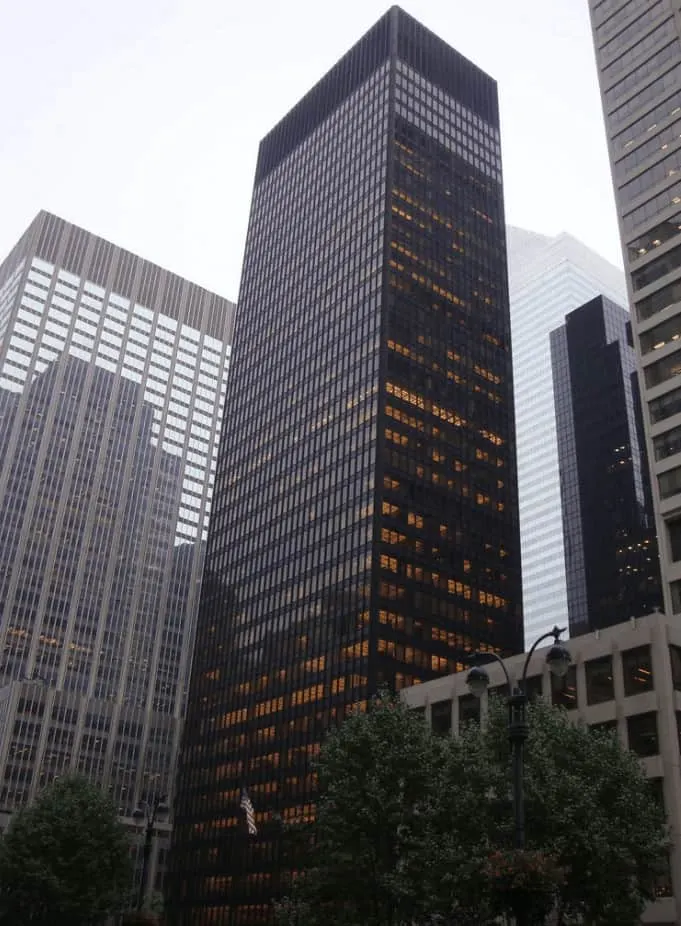 seagram-building-interesting-facts