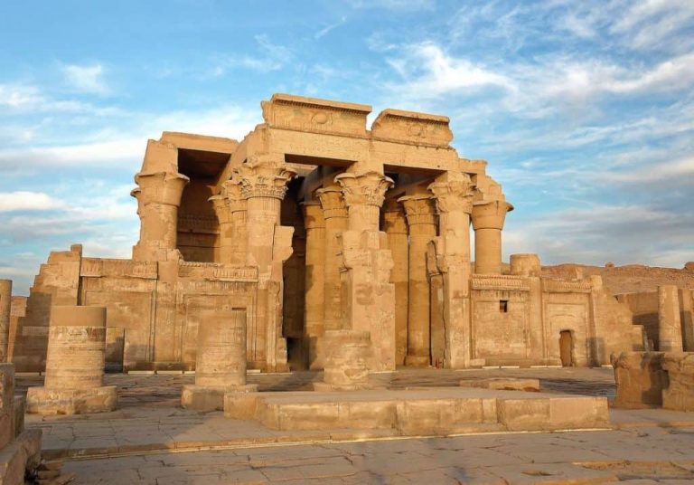 25 Most Famous Buildings In Egypt