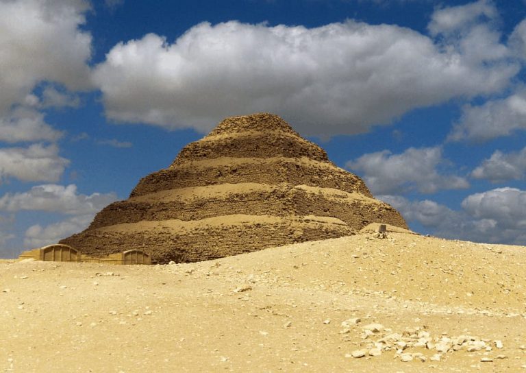 25 Most Famous Buildings In Egypt