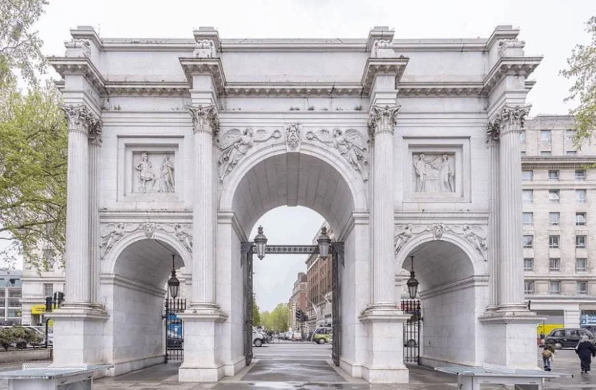 Marble arch facts