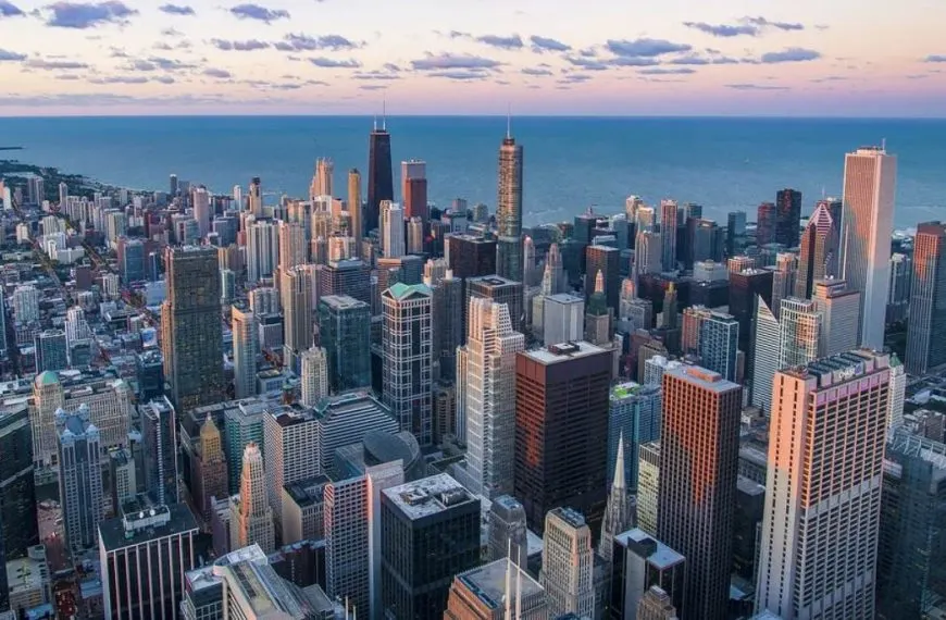 Famous Buildings in Chicago
