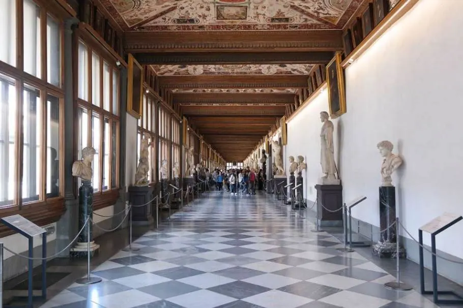 Uffizi Gallery corridor