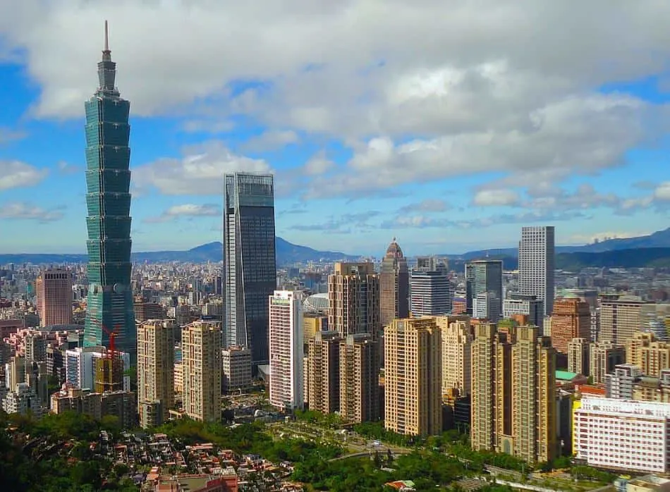 Famous buildings in Taipei 101