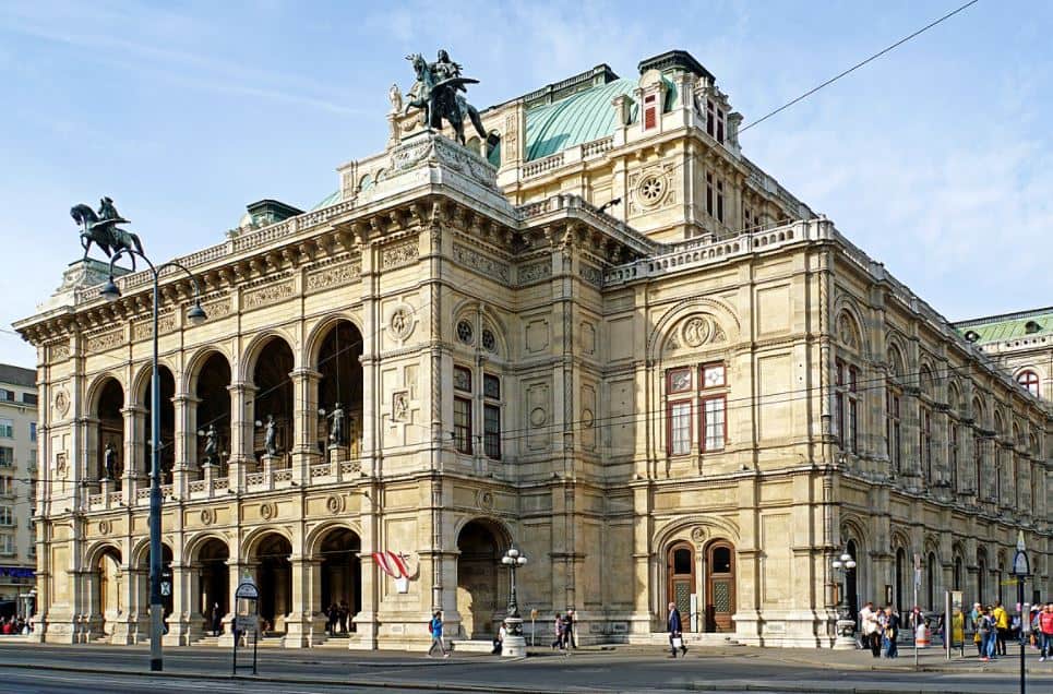 Famous buildings in Vienna Opera House