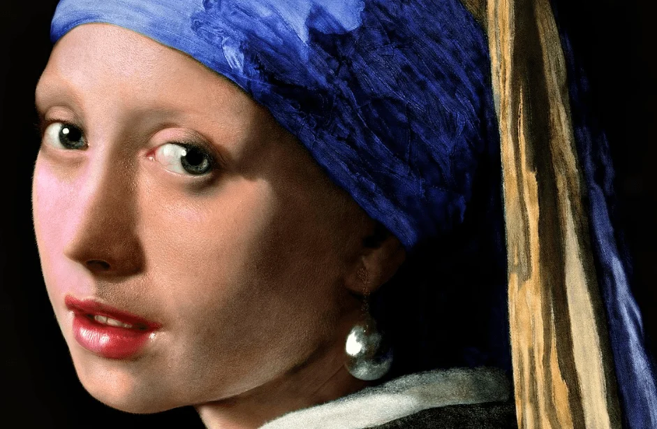 Girl with pearl earring detail
