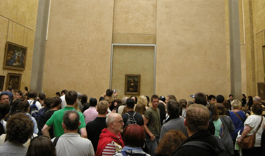 Mona Lisa queue