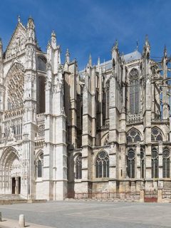 Beauvais Cathedral facts