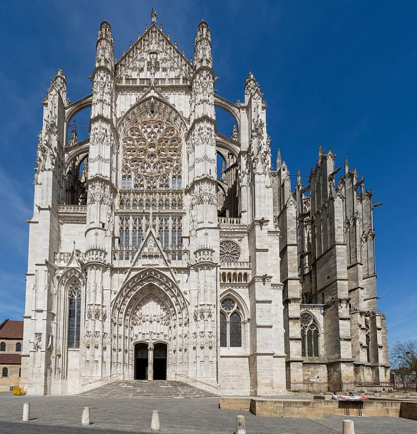 Beauvais cathedral facade