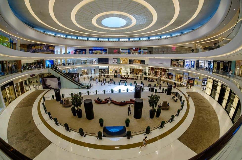 Dubai Mall grand atrium