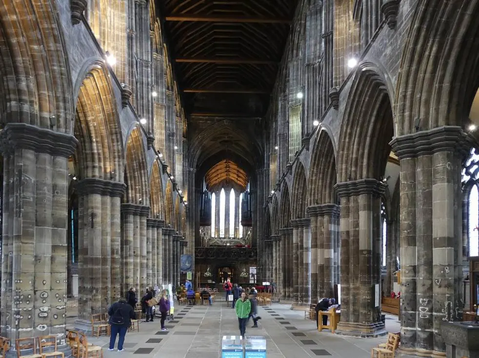 Glasgow cathedral nave