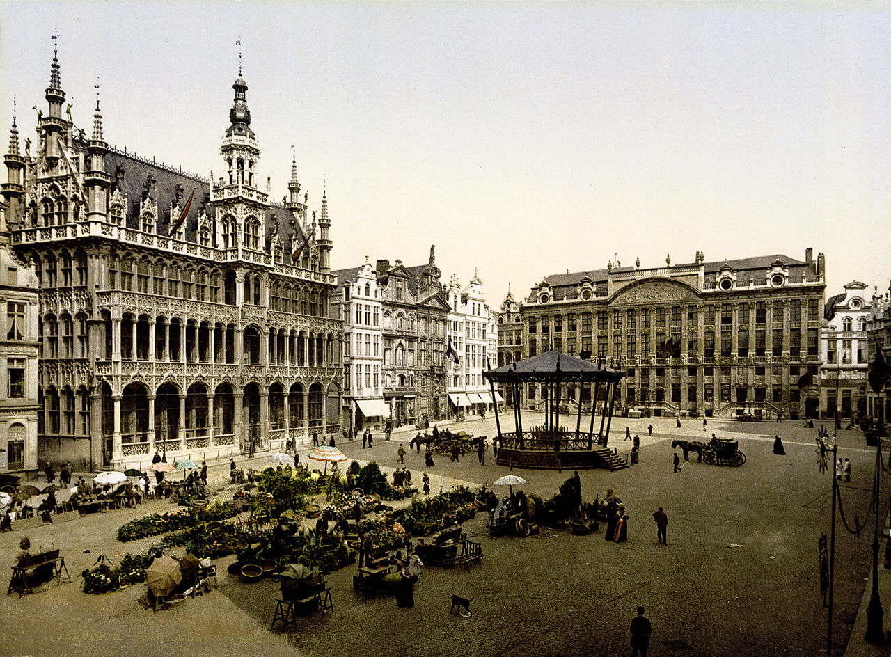 Grand Place in Brussels in 1895