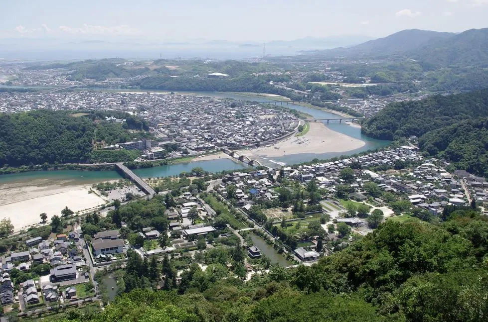 Top 10 Historical Kintai Bridge Facts 1 Iwakuni aerial view