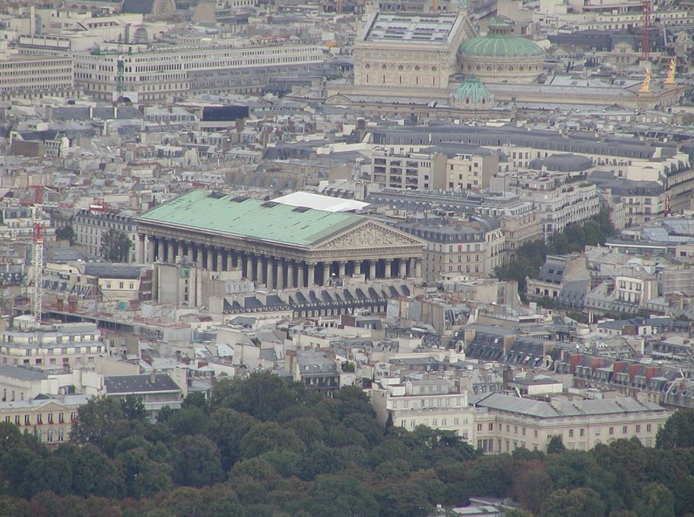 La madeleine aerial view