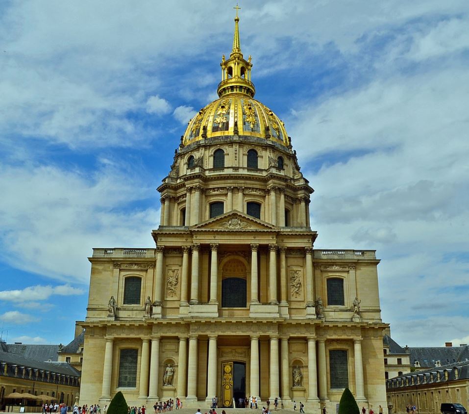 Les Invalides dome in Paris