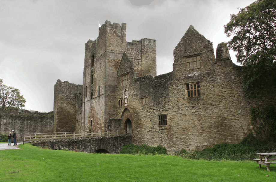 Ludlow castle outside