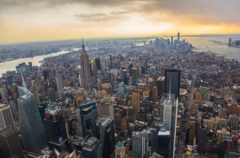 12 Marvelous New York Life Building Facts 1 Manhattan aerial view