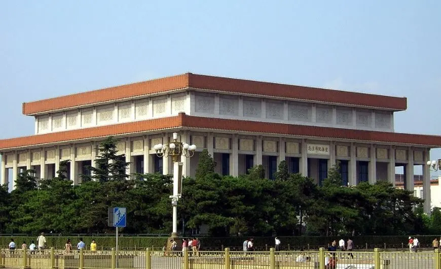 Mausoleum of Mao Zedong facts