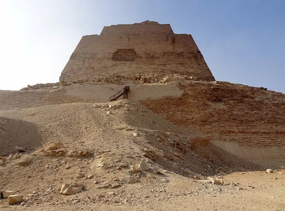 Meidum collapsed pyramid