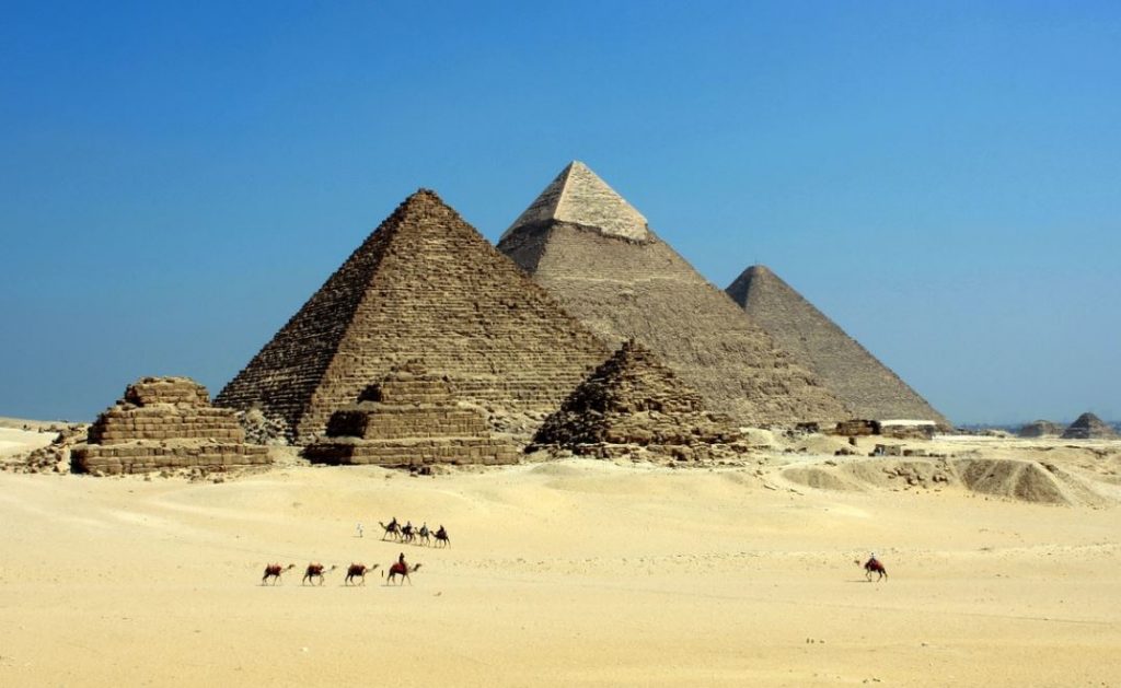 Menkaure sattelite pyramids