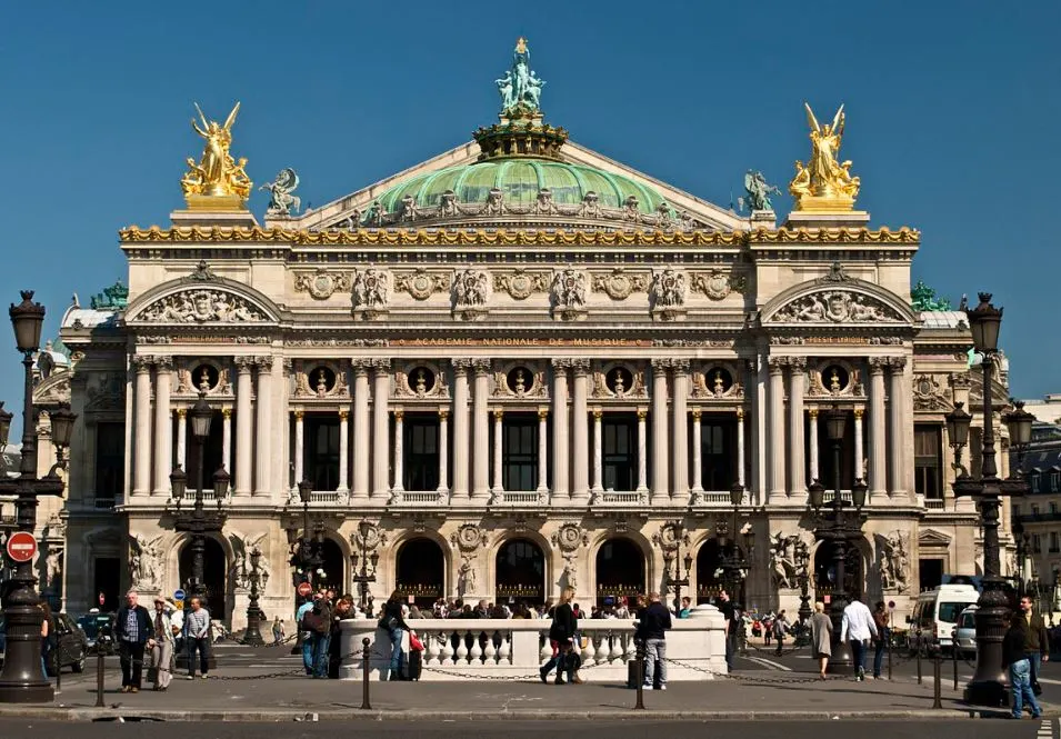Palais Garnier facts