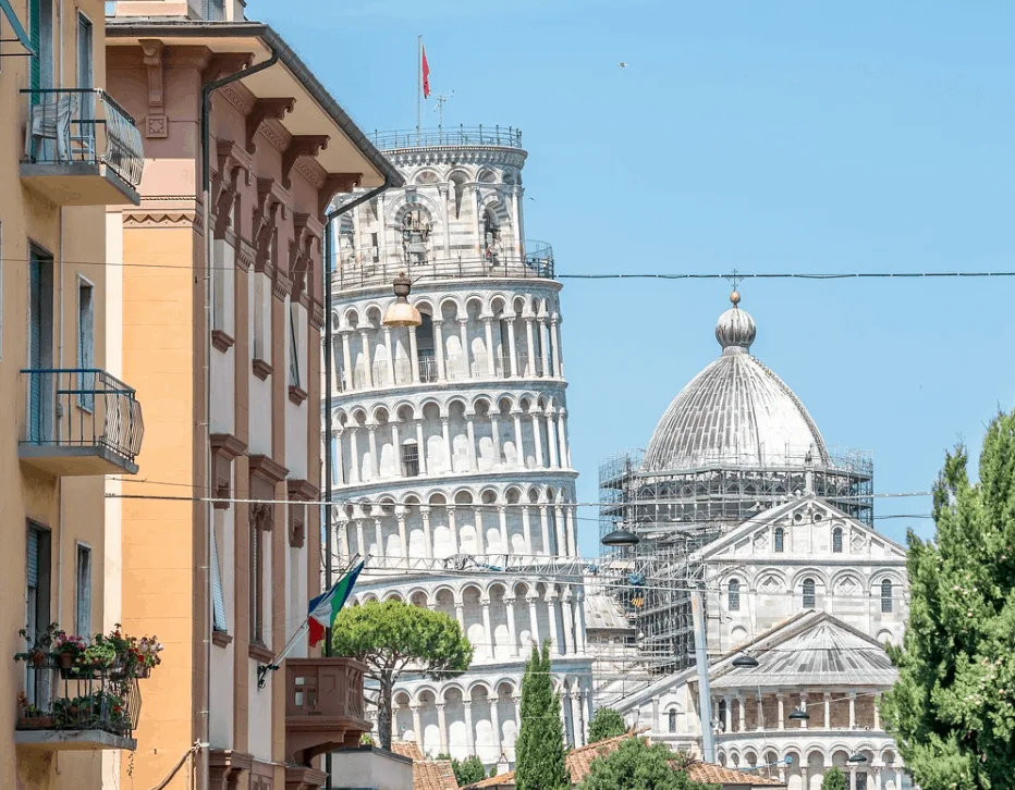 Pisa tower crucial tilt