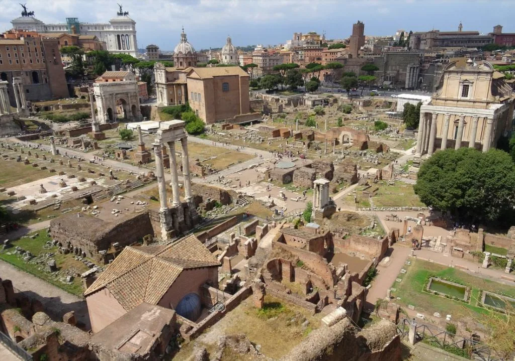 Roman forum structure