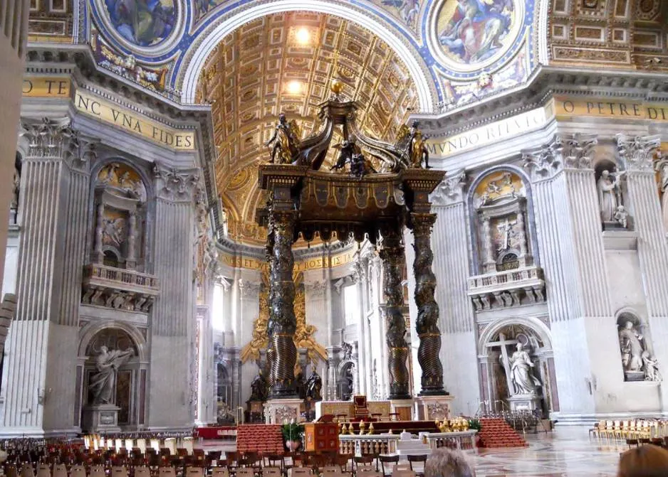 St Peter's Baldachin By Gian Lorenzo Bernini - Top 10 Facts 1 St peters baldachin facts