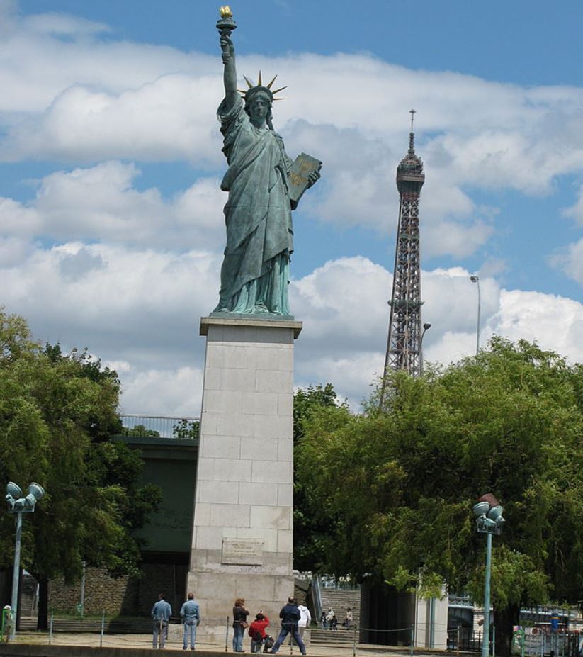 Statue of Liberty replica in Paris