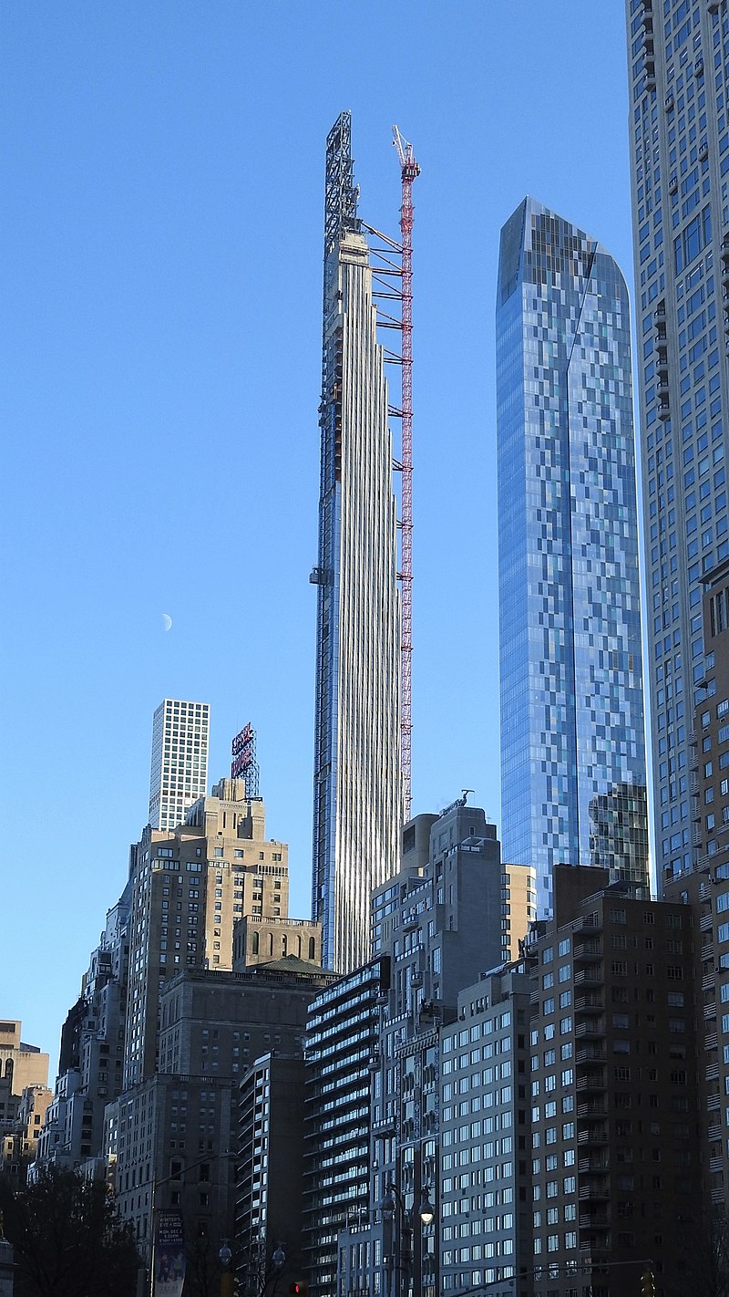 Steinway Tower topped out