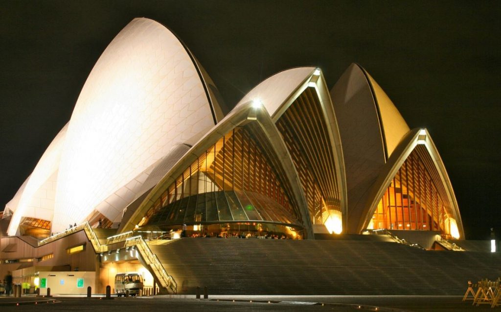 Sydney opera house design and size