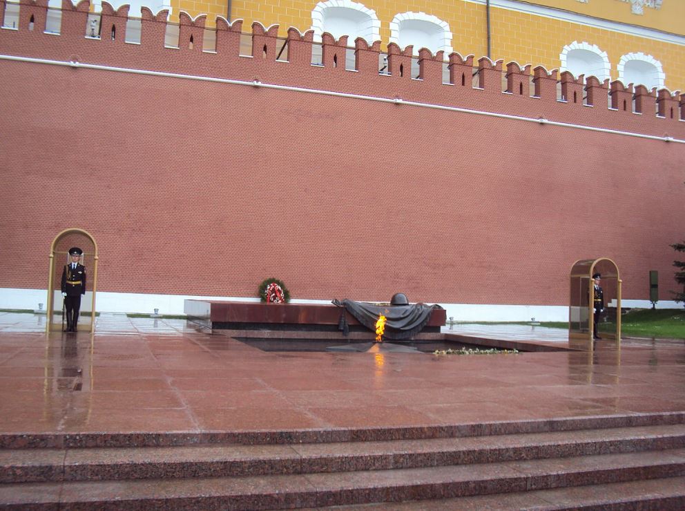 Tomb of the Unknown soldier Moscow