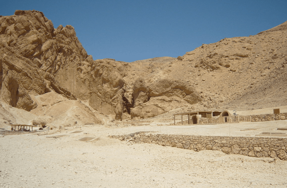 Valley of the queens entrance