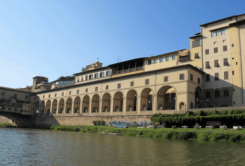 Vasari Corridor Ponte Vecchio