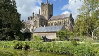 Wells Cathedral location