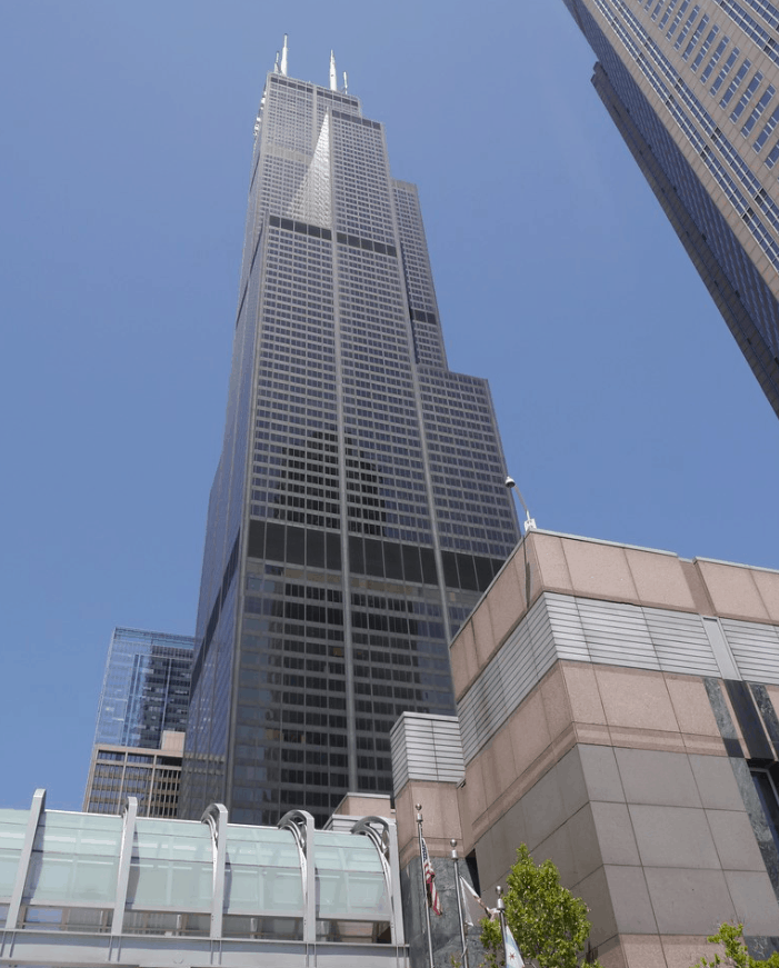 Willis Tower plaza