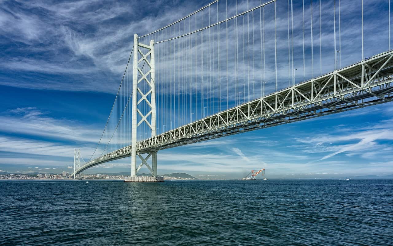 facts about the akashi kaikyo bridge