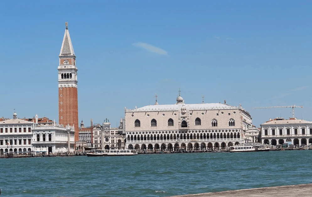 Top 10 Facts About The Bridge Of Sighs 1 bridge of sighs piazza san marco