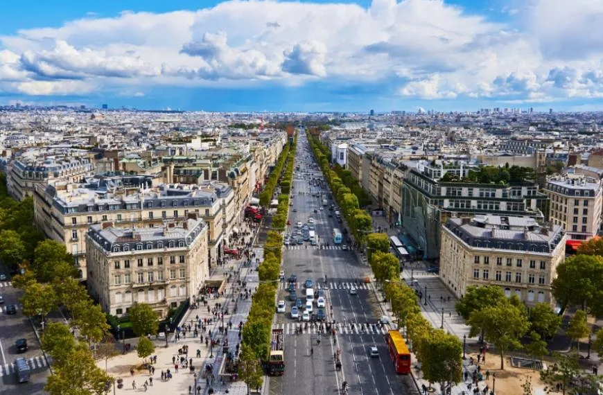 champs elysees view 1024x581