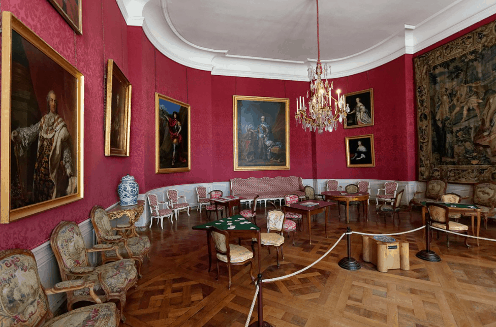 Room inside chateau de chambord