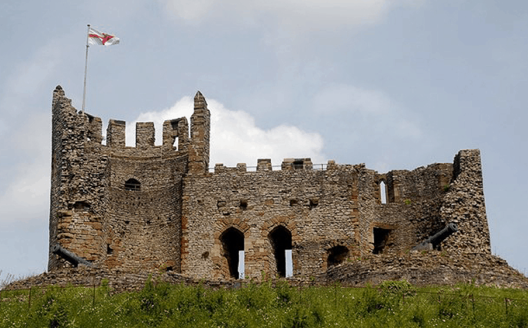 Dudley castle ruin