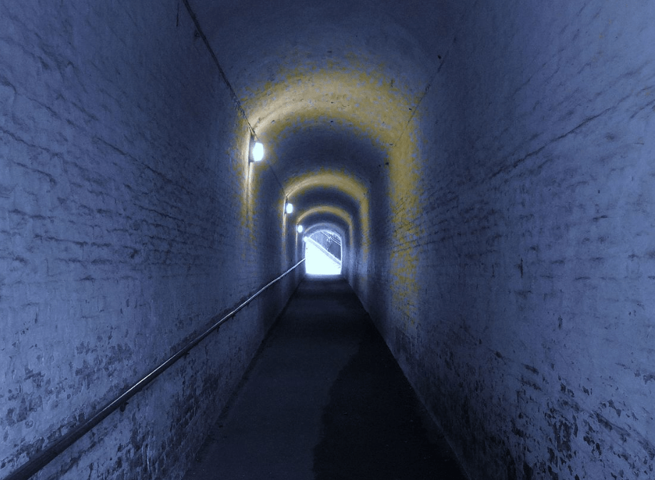 entrance to dover castle tunnels