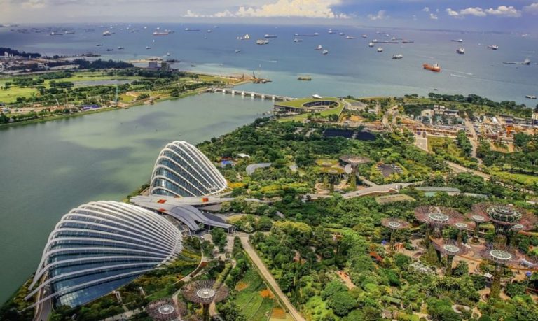 7 Most Famous Buildings In Singapore