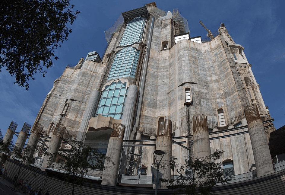 The glory facade in 2016