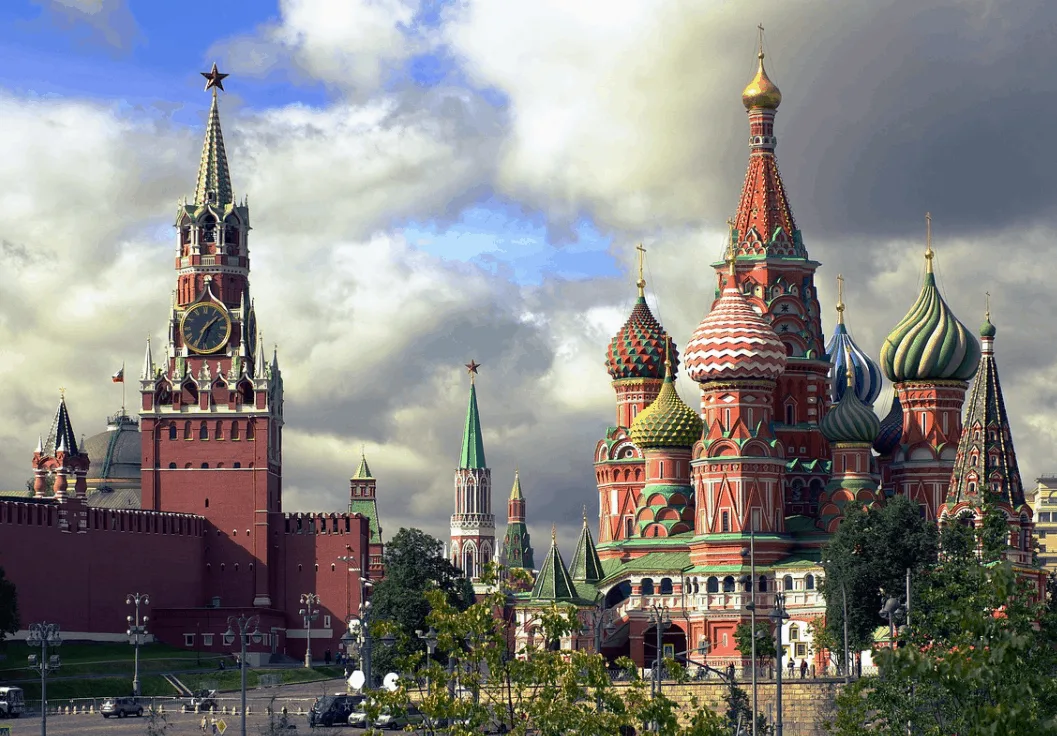 Kremlin and st basil's cathedral facts