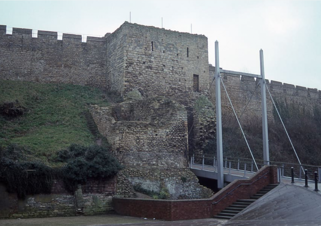 facts about Lincoln Castle